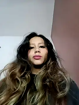 Annalia69 online show from June 6, 3:13 am