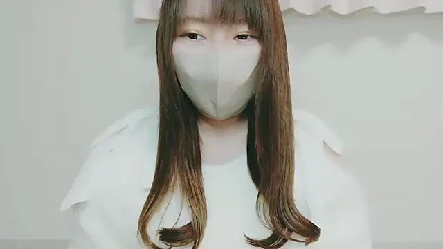 yuyuchan   online show from January 13, 12:20 pm