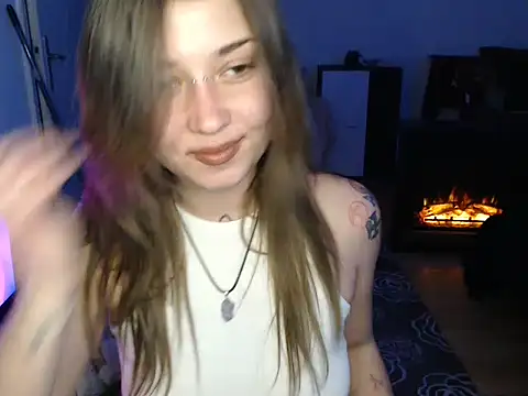 AlienforTwenty online show from January 8, 10:52 am