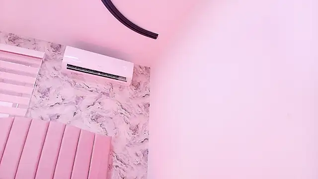 sofia go  online show from February 14, 12:29 pm