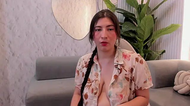 goodgirl22   online show from December 18, 9:52 pm