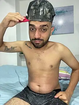 jamess 0 online show from July 27, 2:19 am