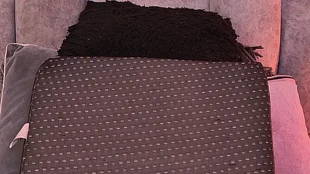 Scarlett Sk online show from April 14, 8:31 pm