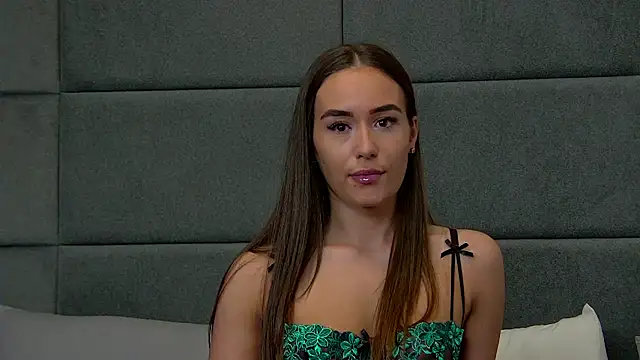 Audrey Eden online show from April 14, 5:07 am