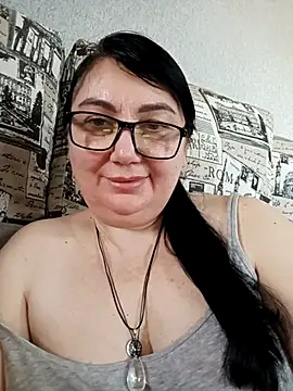 MariSwan222 online show from March 10, 1:37 pm