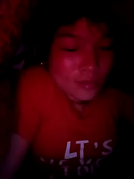 May-Ne online show from March 15, 3:25 pm