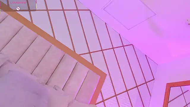 ZaraVesari online show from March 14, 9:38 pm