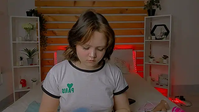 Mary Bryantt online show from February 11, 1:20 am