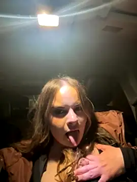 Xowallyxo online show from December 17, 4:49 am