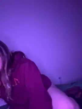 Xowallyxo online show from December 18, 8:52 am