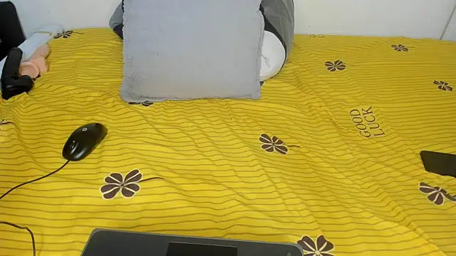 Tshanduk online show from March 10, 8:18 am