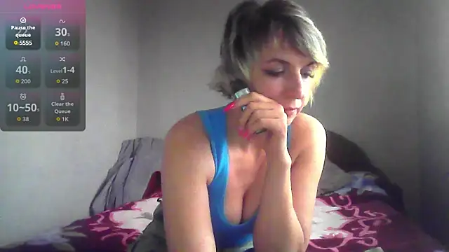 Lana Foxyy online show from April 9, 4:01 pm