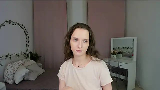 Ariadna Shy online show from December 14, 10:48 pm