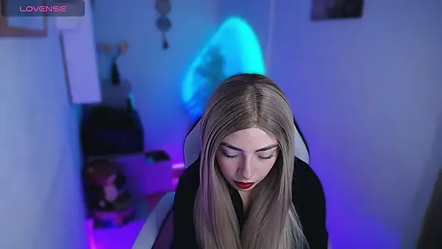 channel blondee online show from March 12, 10:23 pm