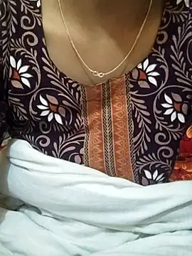 Sexy-Mithila21 online show from December 18, 9:08 pm