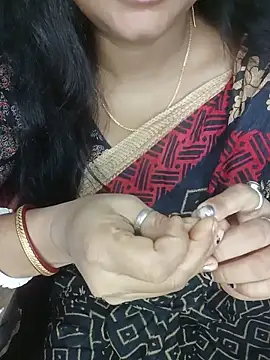 MAHI066 online show from May 18, 7:36 am