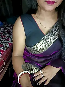 MAHI066 online show from May 7, 8:23 pm