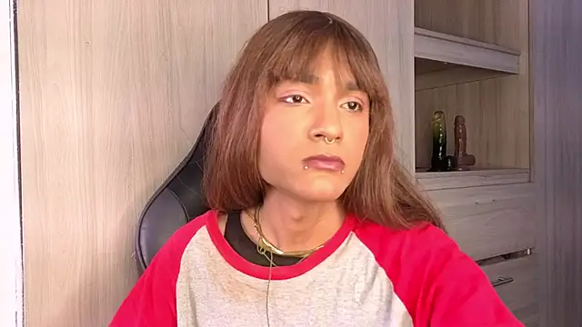 tiffanyy 777 online show from March 31, 3:06 am