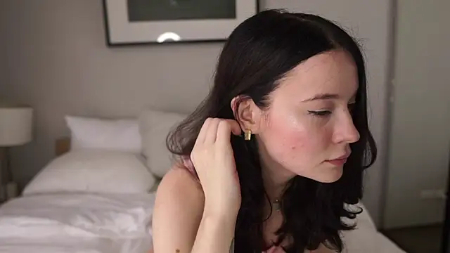 bonjour nihao hello online show from December 20, 4:27 am