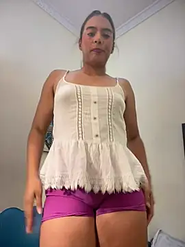 MiaSizzle online show from March 9, 8:23 pm