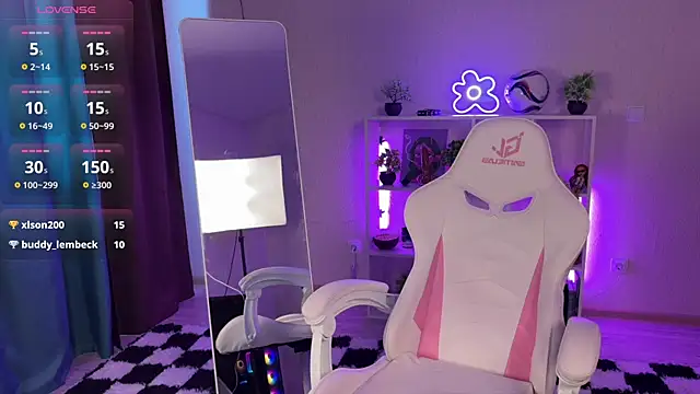 KellySunn online show from July 13, 8:26 am