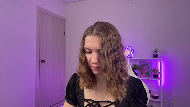 KellySunn online show from February 24, 10:36 am