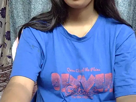 cute Dirty Diva online show from June 1, 3:19 am