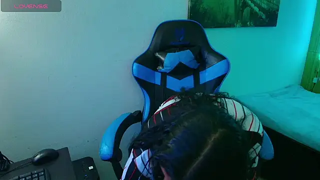 ashley-17 online show from January 17, 3:47 am