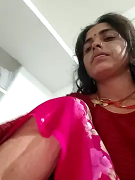 Mahima rani34 online show from July 28, 11:15 pm