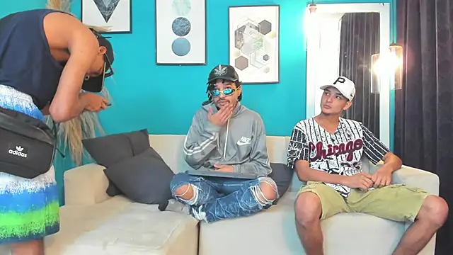 TheWolfpack  online show from January 16, 11:28 am