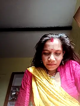 Karishma singh online show from February 4, 9:23 am