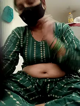 ritu7755 online show from April 18, 6:05 am