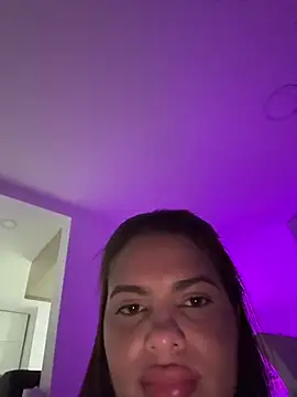 Irina Velvett online show from May 27, 3:14 am