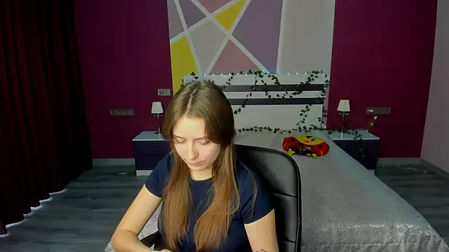 SerenityWild online show from January 13, 6:52 am