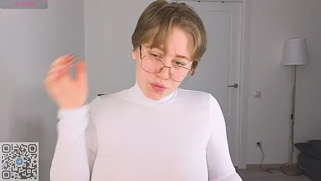 starsonthesky online show from February 3, 7:13 am