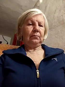 KlaudiaDarling online show from February 25, 11:14 pm