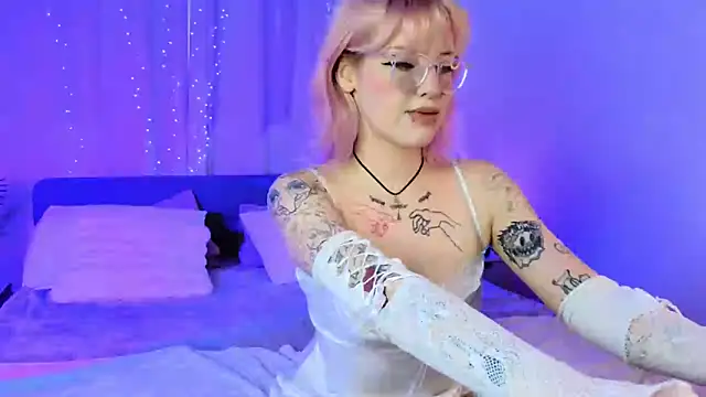 no 1dea online show from March 19, 10:19 am