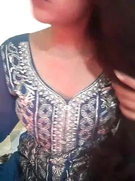 Asnoor khan online show from February 4, 7:00 am