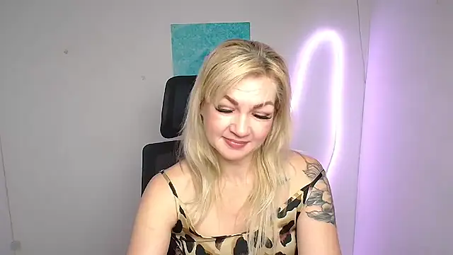 Madonna Fire online show from April 5, 5:50 am