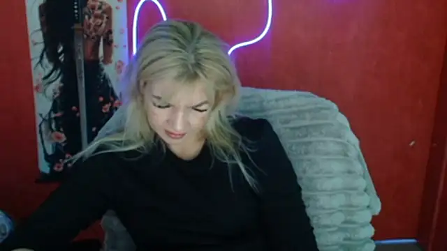 Madonna Fire online show from March 23, 8:31 am