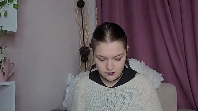 BevHanni online show from January 6, 8:12 pm