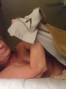 HotAzMilf online show from April 13, 8:59 am