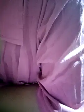 Lady kingsveal online show from February 18, 3:00 pm