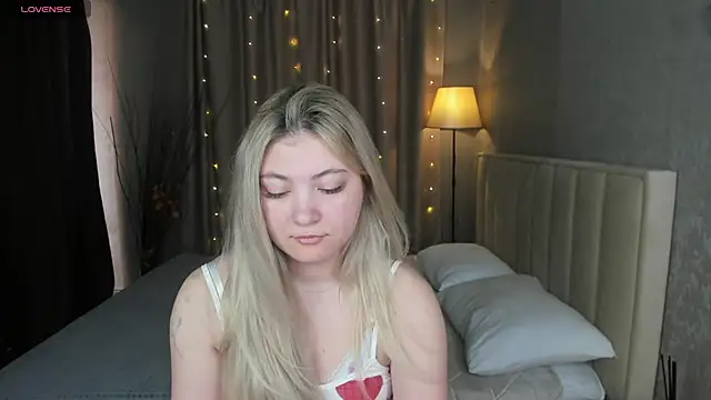 Angel  Grace online show from June 5, 12:26 am