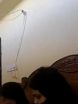 Sakshi-Aditi online show from March 7, 6:31 am