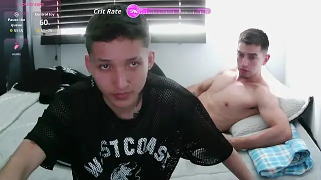 stripboys03 online show from February 3, 7:29 pm