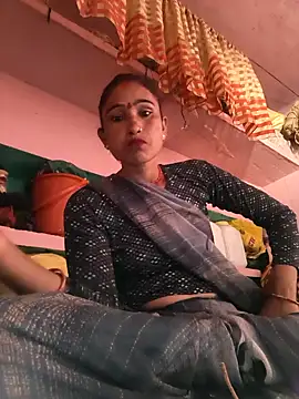 lodhi8080 online show from April 10, 7:25 am