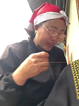 hinicky-0 online show from February 20, 12:53 am