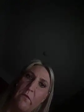 Danijela123 online show from March 13, 10:55 pm