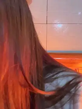 Liness101 online show from February 11, 3:09 am